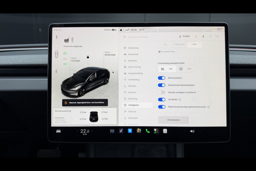 Tesla Model 3 RWD 60 kWh Pano Leer Stoelverw + Ventilatie Adap.Cruise Self-Drive Mogelijkheid Orig.NL!