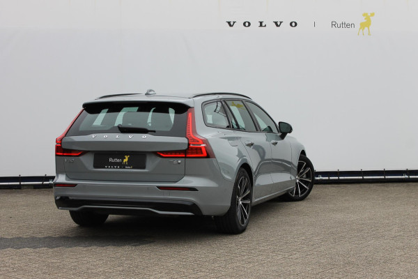 Volvo V60 T6 350PK Automaat Plug-in hybrid AWD Plus Dark Long Range / Google infotainment / 360 graden camera / Stoelverwarming / Stuurwielverwarming / Semi elektrisch weklapbare trekhaak