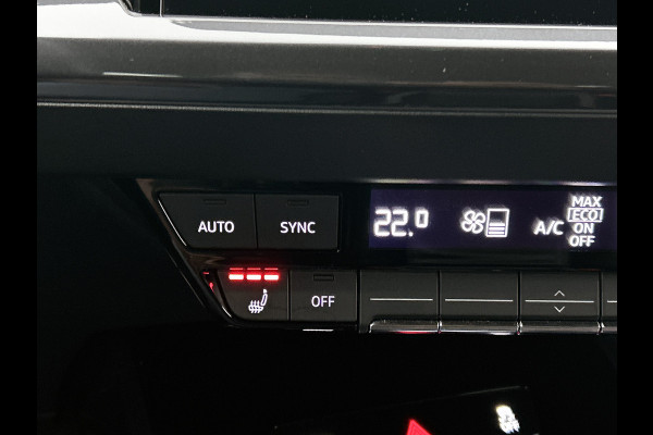 Audi Q4 50 e-tron SOH 90% Quattro Launch edition S-Line Competition 220KW / 77 kWh / Warmtepomp / Panoramadak / Leder-sport / Sonos Sound / Pdc+Camera / Apk 02-2028