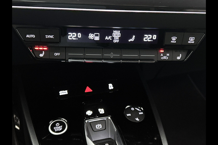 Audi Q4 50 e-tron SOH 90% Quattro Launch edition S-Line Competition 220KW / 77 kWh / Warmtepomp / Panoramadak / Leder-sport / Sonos Sound / Pdc+Camera / Apk 02-2028