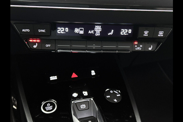 Audi Q4 50 e-tron SOH 90% Quattro Launch edition S-Line Competition 220KW / 77 kWh / Warmtepomp / Panoramadak / Leder-sport / Sonos Sound / Pdc+Camera / Apk 02-2028