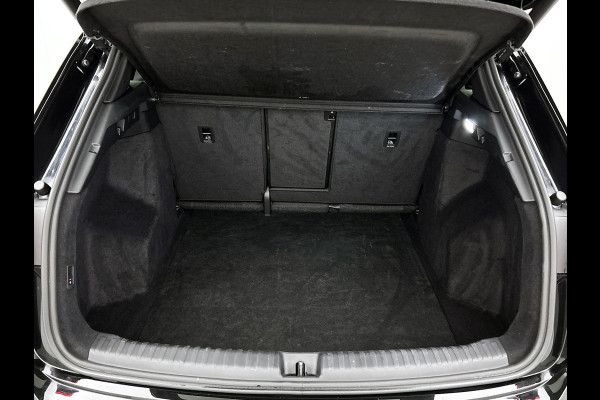 Audi Q4 50 e-tron SOH 90% Quattro Launch edition S-Line Competition 220KW / 77 kWh / Warmtepomp / Panoramadak / Leder-sport / Sonos Sound / Pdc+Camera / Apk 02-2028