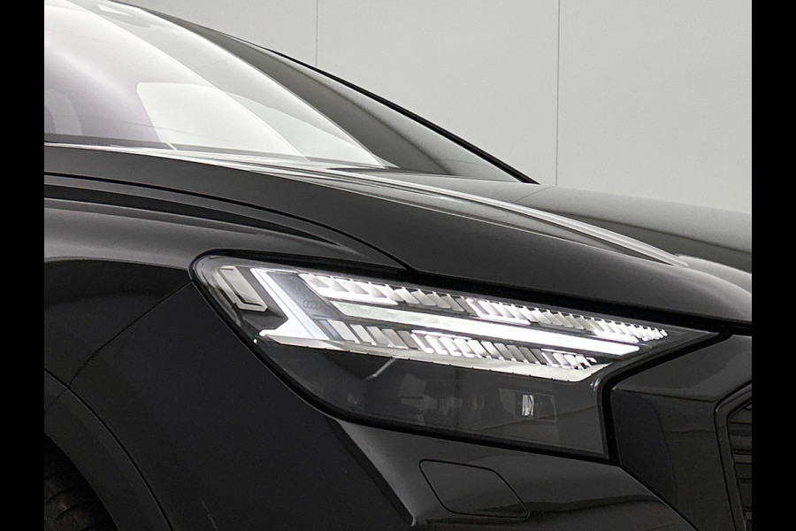Audi Q4 50 e-tron SOH 90% Quattro Launch edition S-Line Competition 220KW / 77 kWh / Warmtepomp / Panoramadak / Leder-sport / Sonos Sound / Pdc+Camera / Apk 02-2028