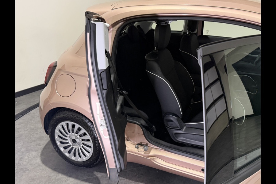 Fiat 500 3+1 42 kWh | Apple CarPlay - Android Auto | Stoelen verwarmd | Dodehoek detectie