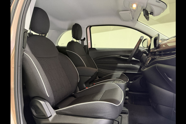 Fiat 500 3+1 42 kWh | Apple CarPlay - Android Auto | Stoelen verwarmd | Dodehoek detectie