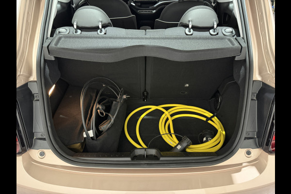 Fiat 500 3+1 42 kWh | Apple CarPlay - Android Auto | Stoelen verwarmd | Dodehoek detectie
