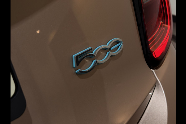 Fiat 500 42 kWh | Apple CarPlay - Android Auto | Stoelen verwarmd | Dodehoek detectie Rijklaar