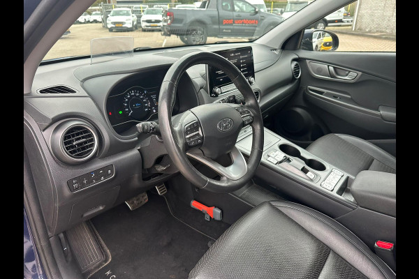 Hyundai Kona EV Limited 64 kWh | Nieuw binnen, meer foto's volgen! | SOH 98,9 % | Warmtepomp | Stoelverwarming & verkoeling | Navigatie | Stuurwielverwarming |