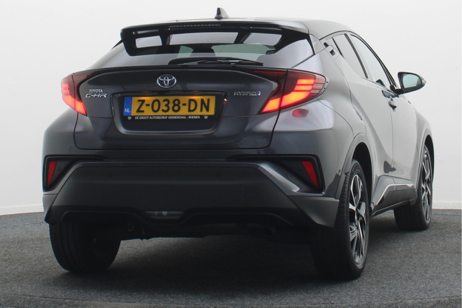 Toyota C-HR 1.8 Hybrid Style Two-Tone, Leer, Apple Carplay, Camera, JBL Sound, ACC, Keyless, 18"