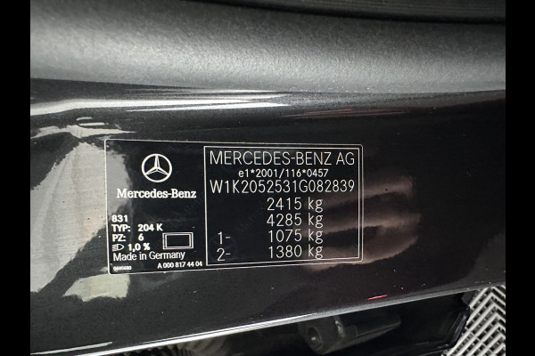 Mercedes-Benz C-Klasse Estate 300 e Business Solution AMG-Limited (Plug-in) {SoH-97%} (INCL-BTW) Aut. *LEATHER-ALCANTARA | MULTIBEAM-LED | NAVI-FULLMAP | TOPVIEW | DAB | CARPLAY | DIGI-COCKPIT | HEATED-SPORTSEATS | KEYLESS | PRIVACY-GLASS | SHIFTPADDLES | TOWBAR | 18"