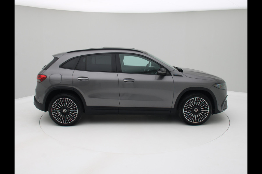 Mercedes-Benz EQA 250 AMG 67 kWh Pano, Memory, Distronic, Trekhaak