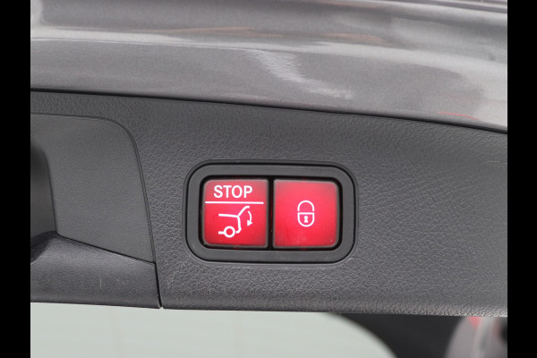 Mercedes-Benz EQA 250 AMG 67 kWh Pano, Memory, Distronic, Trekhaak
