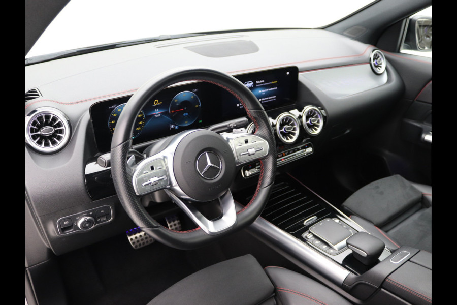 Mercedes-Benz EQA 250 AMG 67 kWh Pano, Memory, Distronic, Trekhaak
