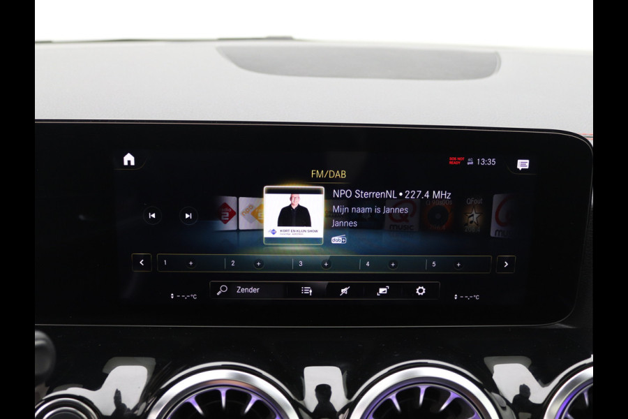 Mercedes-Benz EQA 250 AMG 67 kWh Pano, Memory, Distronic, Trekhaak