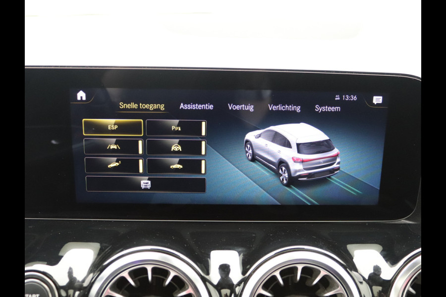 Mercedes-Benz EQA 250 AMG 67 kWh Pano, Memory, Distronic, Trekhaak