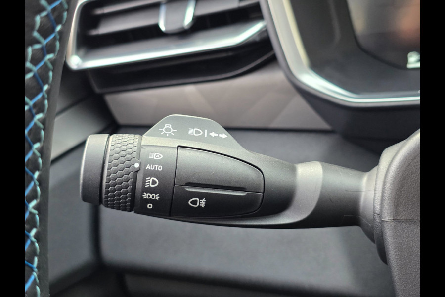 Lynk & Co 01 1.5 | PANO | 360 CAMERA | CARPLAY | FULL OPTION