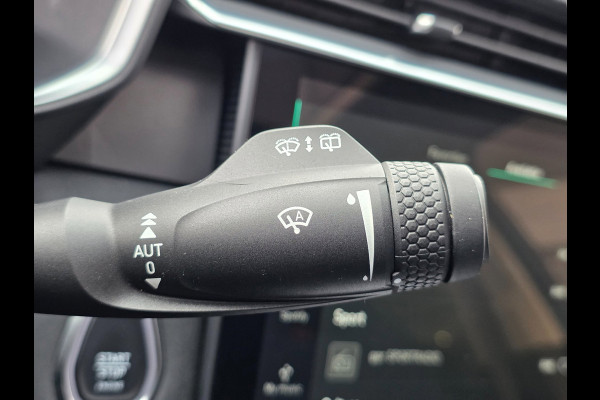 Lynk & Co 01 1.5 | PANO | 360 CAMERA | CARPLAY | FULL OPTION