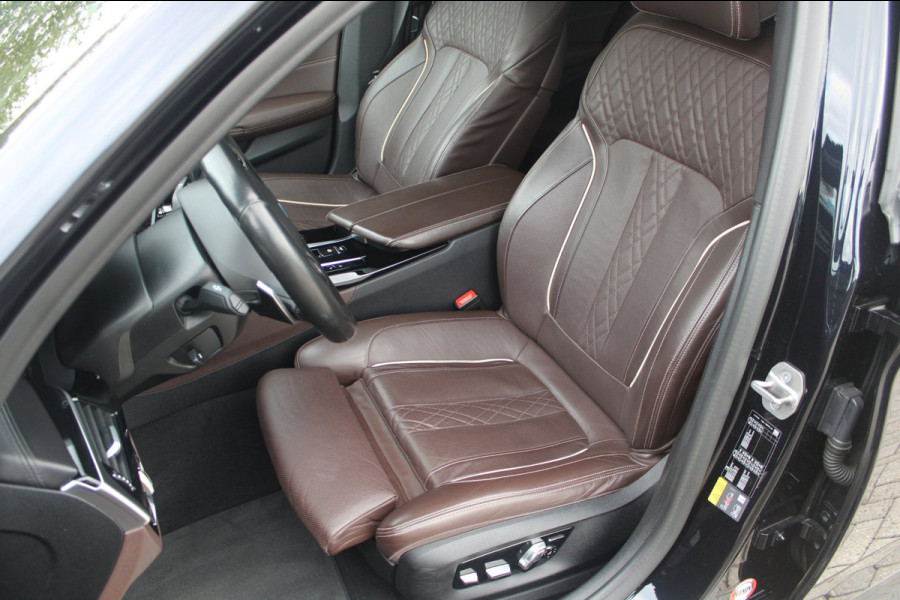 BMW 5 Serie 545e xDrive M-Sport | Pano | 360 | Laser | HK | ACC | Ventilatie | Soft close