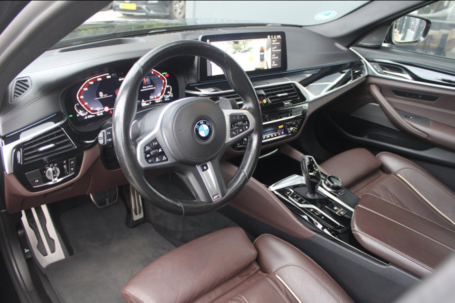 BMW 5 Serie 545e xDrive M-Sport | Pano | 360 | Laser | HK | ACC | Ventilatie | Soft close