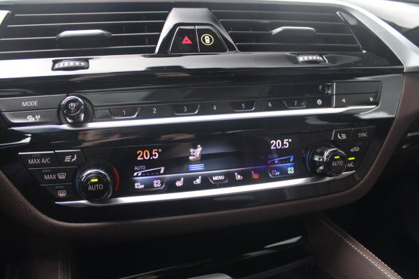 BMW 5 Serie 545e xDrive M-Sport | Pano | 360 | Laser | HK | ACC | Ventilatie | Soft close