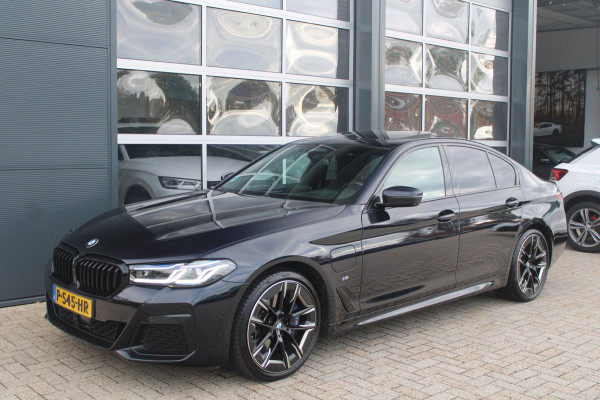 BMW 5 Serie 545e xDrive M-Sport | Pano | 360 | Laser | HK | ACC | Ventilatie | Soft close