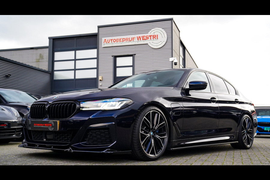 BMW 5 Serie 545e xDrive High Executive | Head Up Display | M-Kuipstoelen | Maxton-pakket | 360 Camera | harman/Kardon