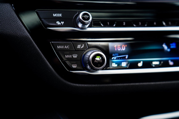 BMW 5 Serie 545e xDrive High Executive | Head Up Display | M-Kuipstoelen | Maxton-pakket | 360 Camera | harman/Kardon