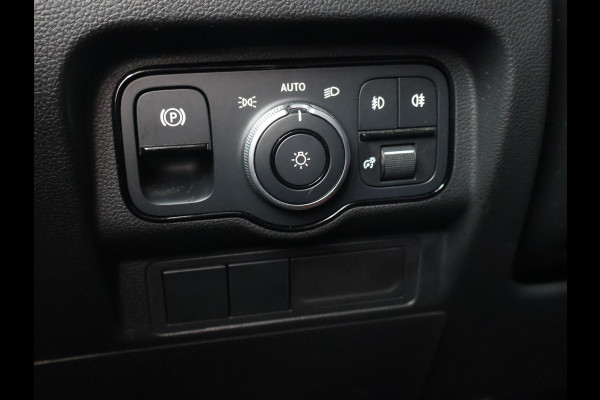 Mercedes-Benz Citan 113 BENZINE 130 PK AUTOMAAT PRO + CAMERA | 3 ZITS | APPLE CARPLAY | LED | LMV | CRUISE | DAB