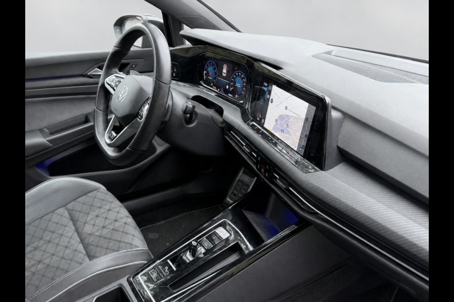 Volkswagen Golf 1.5 eTSI Automaat R-Line Business, panoramadak, sfeerverlichting, digitaal cockpit,stoelverwarming , vele opties