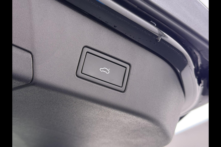 Volkswagen ID.5 Pro 77 kWh PANORAMADAK | ADAPTIVE CRUISE CONTROL | 360° CAMERA | 92% SOH | STOEL VERWARMING | APPLE CARPLAY / ANDROID AUTO