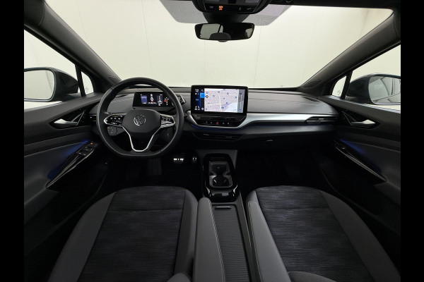 Volkswagen ID.5 Pro 77 kWh PANORAMADAK | ADAPTIVE CRUISE CONTROL | 360° CAMERA | 92% SOH | STOEL VERWARMING | APPLE CARPLAY / ANDROID AUTO