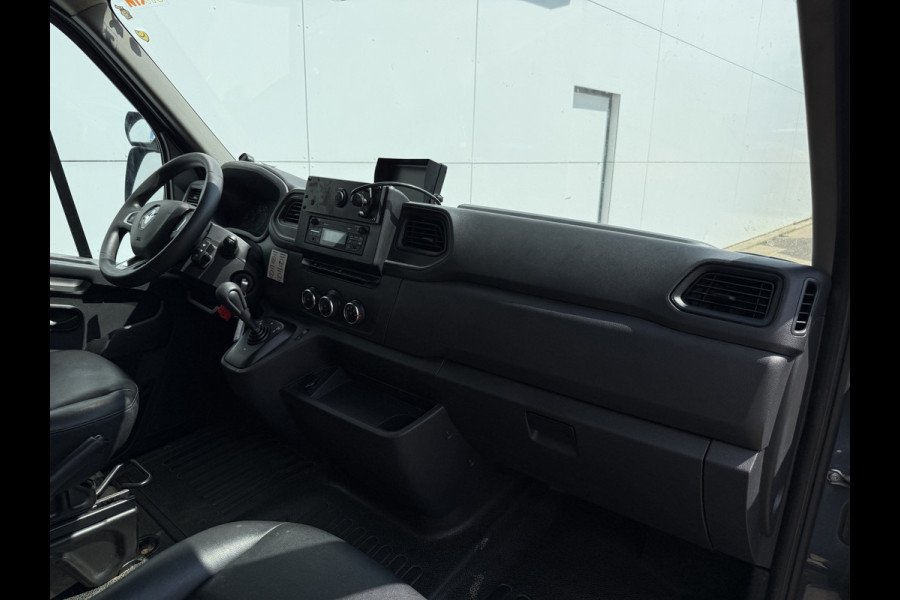 Renault Master Plancher T35 2.3 DCI 150PK Automaat Bakwagen Lowliner Plancher Airco Cruise Control Camera Foodtruck Meubelbak Paardenwagen