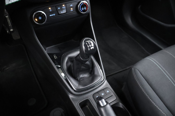 Ford Fiesta 1.1 Sport (APPLE CARPLAY,NAVI,LED,CRUISE,PDC,LANE ASSIST,ELEKTRISCH PAKKET,SPORTSTOELEN,LM VELGEN,NETTE STAAT)
