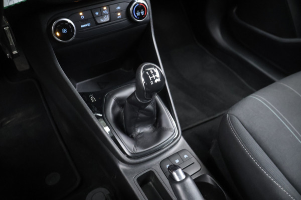 Ford Fiesta 1.1 Sport (APPLE CARPLAY,NAVI,LED,CRUISE,PDC,LANE ASSIST,ELEKTRISCH PAKKET,SPORTSTOELEN,LM VELGEN,NETTE STAAT)
