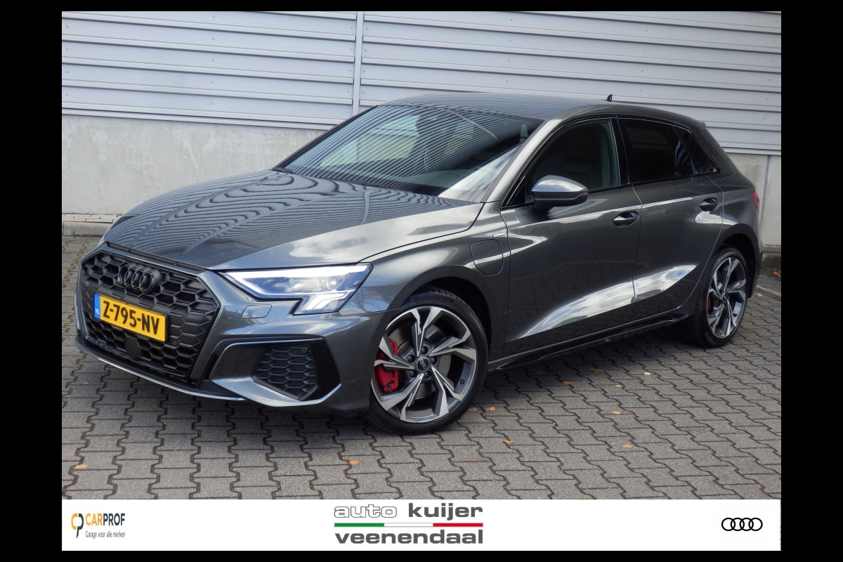 Audi A3 Sportback 45 TFSI e S ed. Comp
