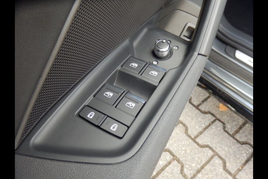 Audi A3 Sportback 45 TFSI e S ed. Comp