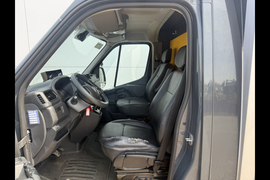 Renault Master Plancher T35 2.3 DCI 150PK Automaat Bakwagen Lowliner Plancher Airco Cruise Control Camera Foodtruck Meubelbak Paardenwagen