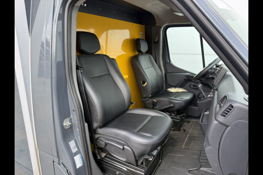 Renault Master Plancher T35 2.3 DCI 150PK Automaat Bakwagen Lowliner Plancher Airco Cruise Control Camera Foodtruck Meubelbak Paardenwagen
