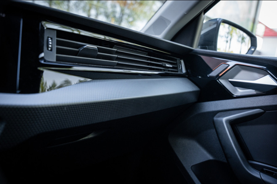 Audi A1 Sportback 25 TFSI Advanced edition