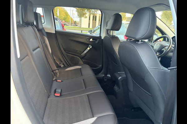 Peugeot 2008 1.2 PureTech Allure ✓Camera✓Navi✓Carplay✓Halfleder✓110pk✓Dealer Onderhouden✓Clima✓Cruise✓Pdc✓Lm velgen✓Automaat✓N.A.P✓Apk tot 03-2027
