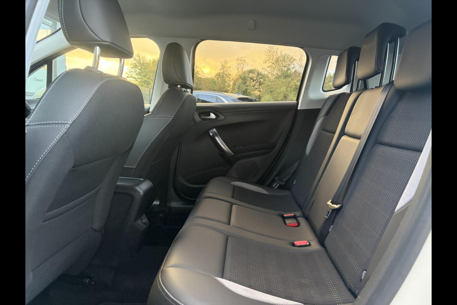Peugeot 2008 1.2 PureTech Allure ✓Camera✓Navi✓Carplay✓Halfleder✓110pk✓Dealer Onderhouden✓Clima✓Cruise✓Pdc✓Lm velgen✓Automaat✓N.A.P✓Apk tot 03-2027