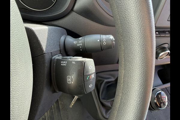 Renault Master 2.3DCi 135PK L3H3 LED Cruise Control Airco Bluetooth Euro 6