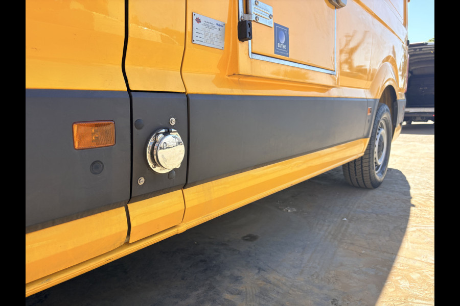 Volkswagen e-Crafter 36kWh 136PK Elektrisch Koelwagen Zanotti Nachtkoeling LED Climate Control Cruise Control Carplay Camera Parkeersensoren 360° Fri