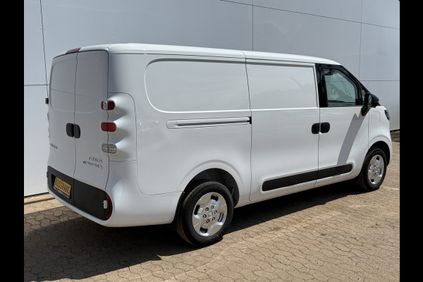 Maxus eDeliver 5 64kWh 163PK Elektrisch! L1H1 335KM WLTP 360° Camera Dubbele schuifdeuren Snelladen Climate control Cruise control Carplay Laadka