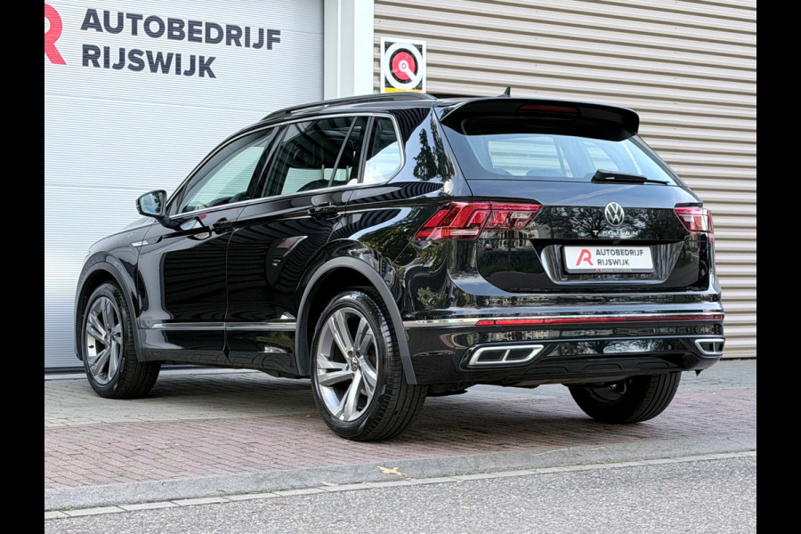 Volkswagen Tiguan 1.5 TSI R-Line Pano/Camera/Sfeer