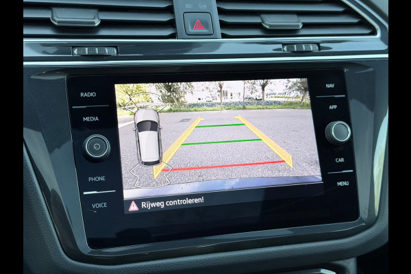 Volkswagen Tiguan 1.5 TSI R-Line Pano/Camera/Sfeer