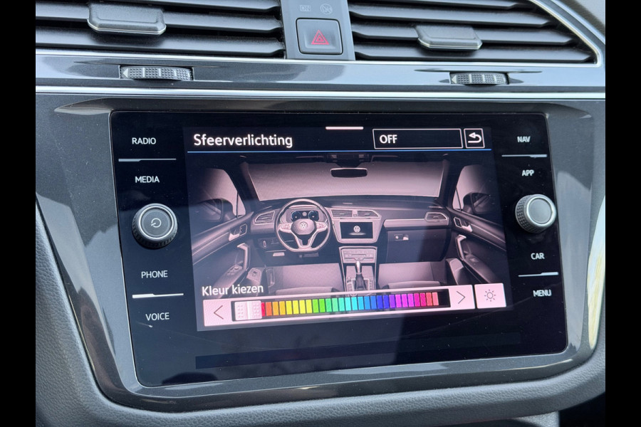 Volkswagen Tiguan 1.5 TSI R-Line Pano/Camera/Sfeer