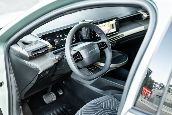Lancia Ypsilon LX 54 kWh