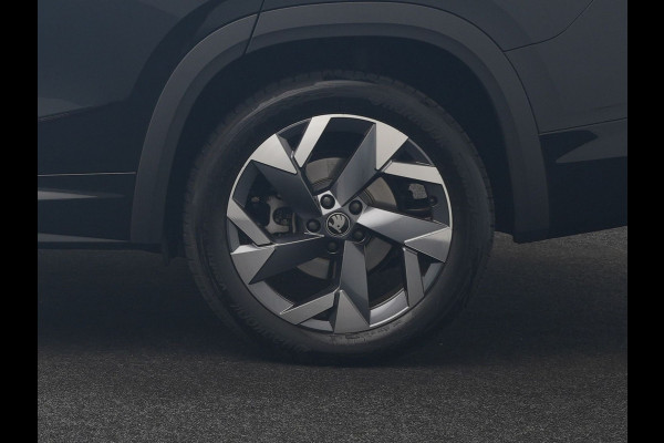 Škoda Kodiaq 1.5 TSI Sportline Business PHEV 204pk Dealer O.H | Panodak | Trekhaak Af Fabriek | Adaptive Cruise | Head Up | 360 Camera | Canton | Alcantara Sportstoelen Memory & Verwarmd | Stuur Verwarmd | Keyless | Sfeerverlichting | Apple Carplay | DAB | Navigatie | Virtual | 19"L.M | Plug In Hybrid |