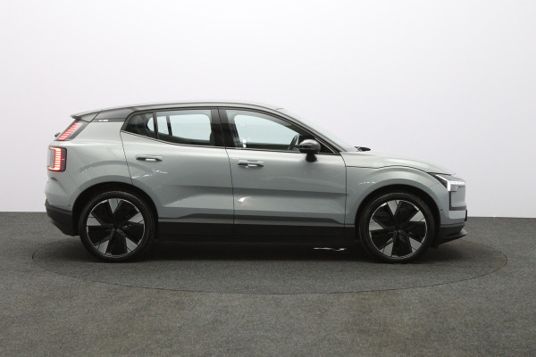 Volvo EX30 Twin Motor 428 PK Performance Ultra 69 kWh, SOH 95 %, Adap. Cruise Control, 360° Camera, Harman/Kardon